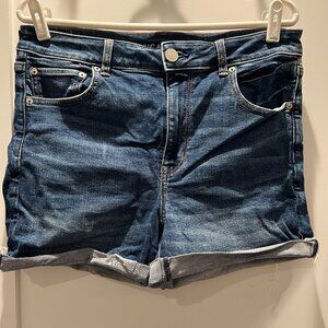 AE American Eagle High-Waisted Denim Midi Short Women's Size 12